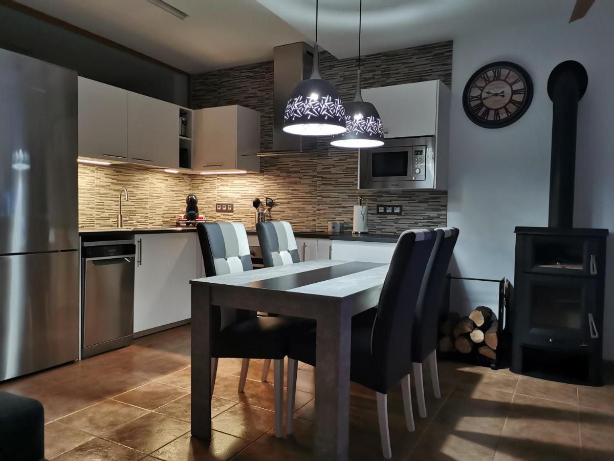 Loft Romantic Ca L'Enric Vique-Baix Emporda Regencós المظهر الخارجي الصورة